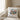 Happy Birthday – Kissen 40 × 40 cm mit Rückseite in Weiß – Wohnbeispiel #farbe_weiss