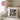 Ich bin in Rente ich muss gar nichts – Kissen 40 × 40 cm mit Rückseite in Rosa – Wohnbeispiel #farbe_rosa
