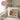 Die tut nix, die will nur lesen – Kissen 40 × 40 cm mit Rückseite in Rosa – Wohnbeispiel #farbe_rosa