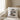 Hot Hotter Otter – Kissen 40 × 40 cm mit Rückseite in Weiß – Wohnbeispiel #farbe_weiss