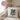 Tante loading – Kissen 40 × 40 cm mit Rückseite in Rosa – Wohnbeispiel #farbe_rosa