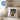 Bobr kurwa – Kissen 40 × 40 cm mit Rückseite in Blau – Wohnbeispiel #farbe_blau