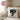 Nö! Katze – Kissen 40 × 40 cm mit Rückseite in Rosa – Wohnbeispiel #farbe_rosa