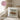 Papas Schnarchecke Faultier – Kissen 40 × 40 cm mit Rückseite in Rosa – Wohnbeispiel #farbe_rosa